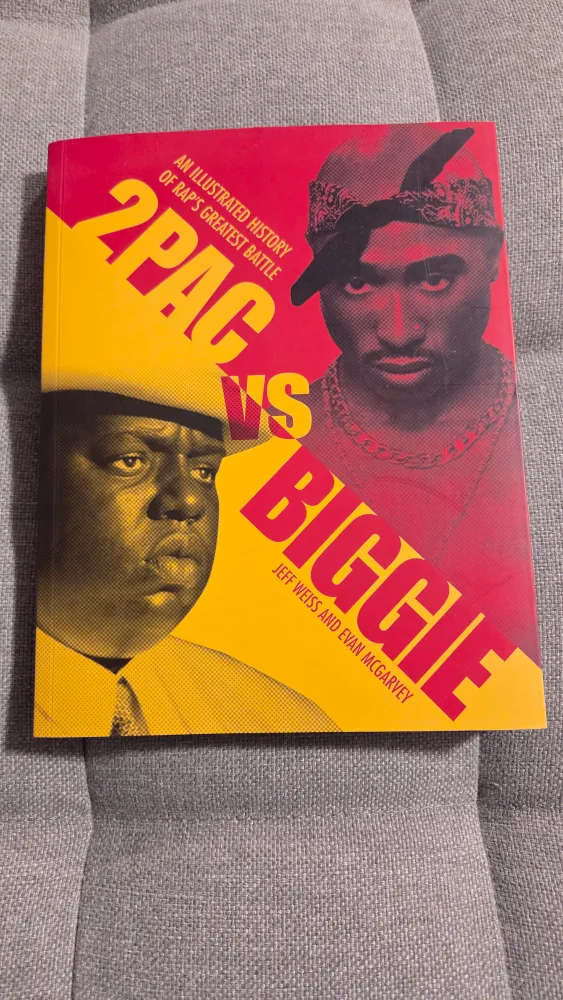 2Pac vs Biggie: An Illustrated History Book thumbnail