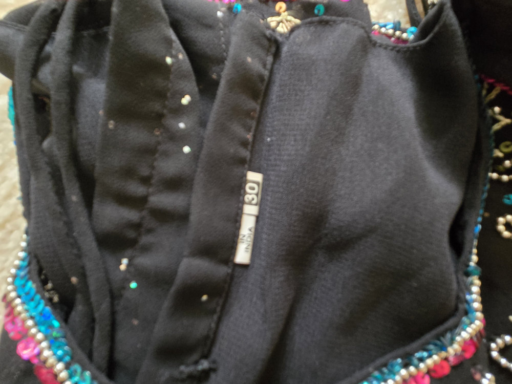Black Indian Lehenga - Size 30 (6 to 7 year old) - photo 3