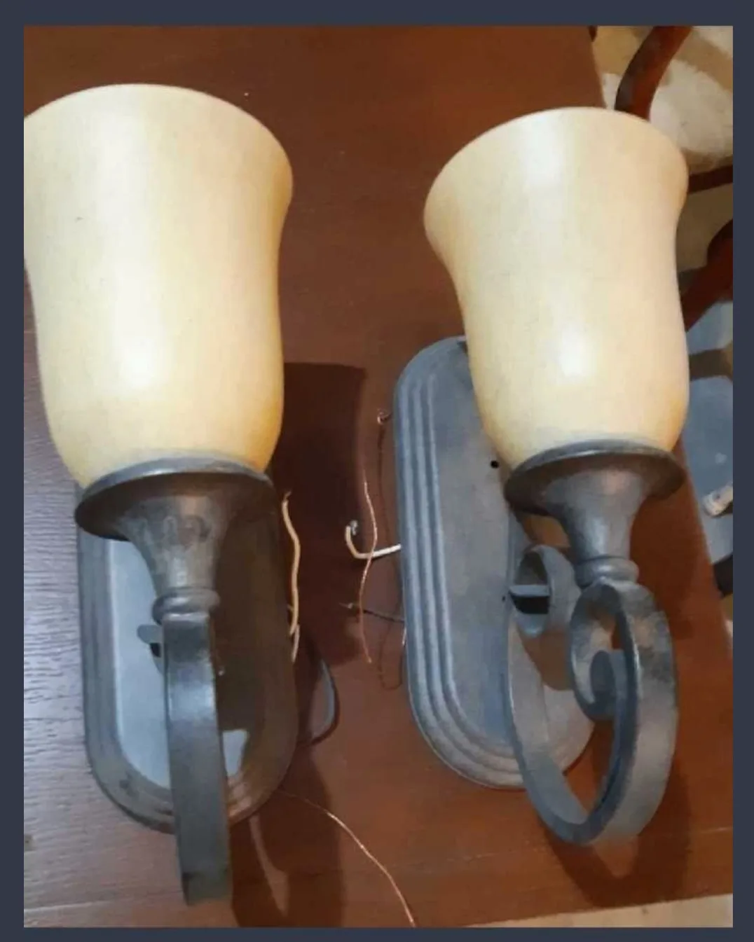 Pair of Vintage Wall Sconces thumbnail