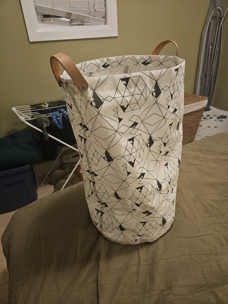 Ikea laundry hamper - photo 2