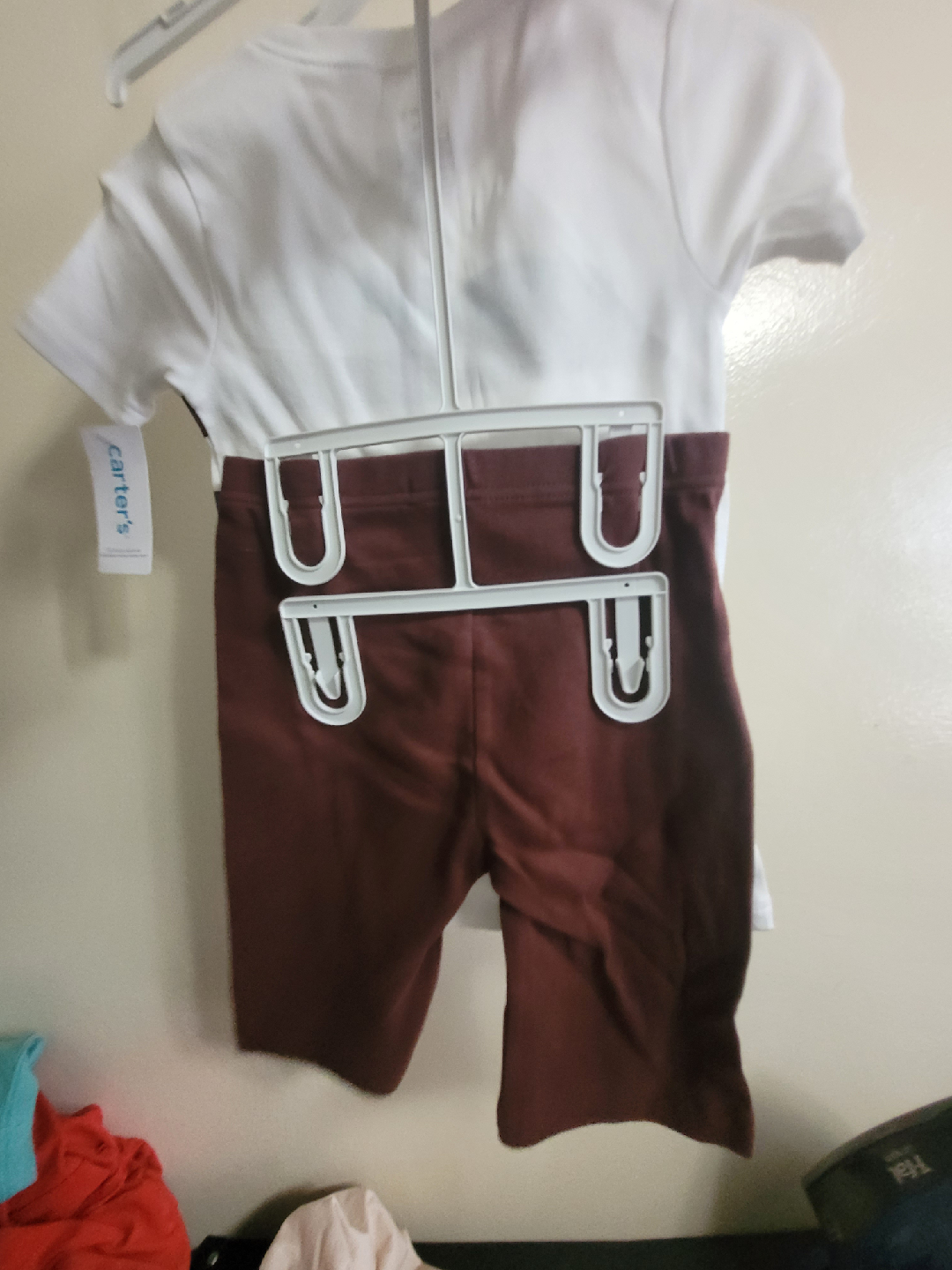 Carter's 2-Piece Outfit - New with Tags - photo 2