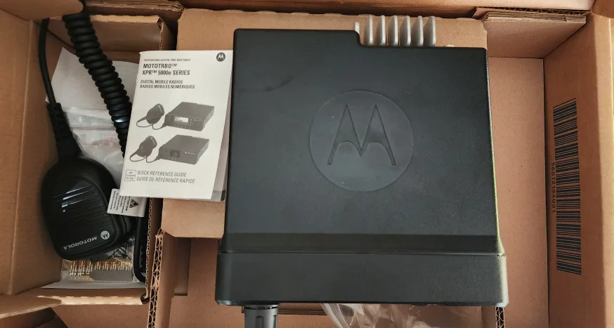 Motorola XPR5550e Mobile Radio - NEW image indicator(2)