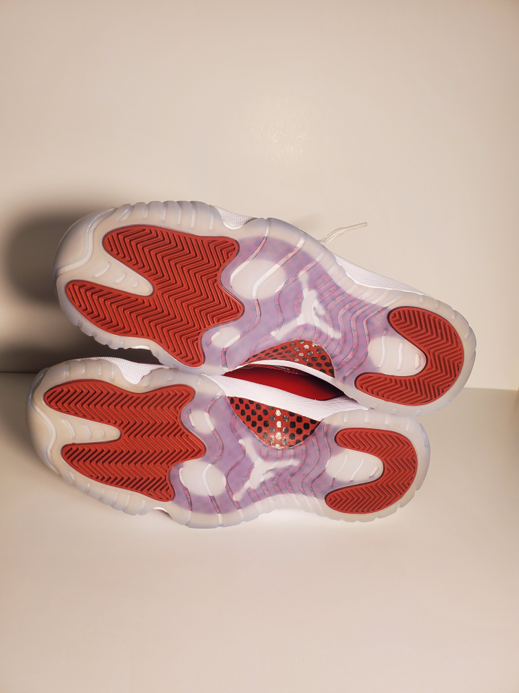 Men’s Jordan 11 Retro Cherry W/Box CT8012-116 Size 9 - photo 3