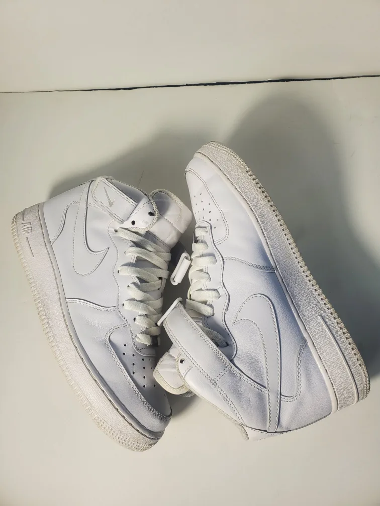 Nike Air Force 1 High '07 White Size 8.5 image indicator(6)