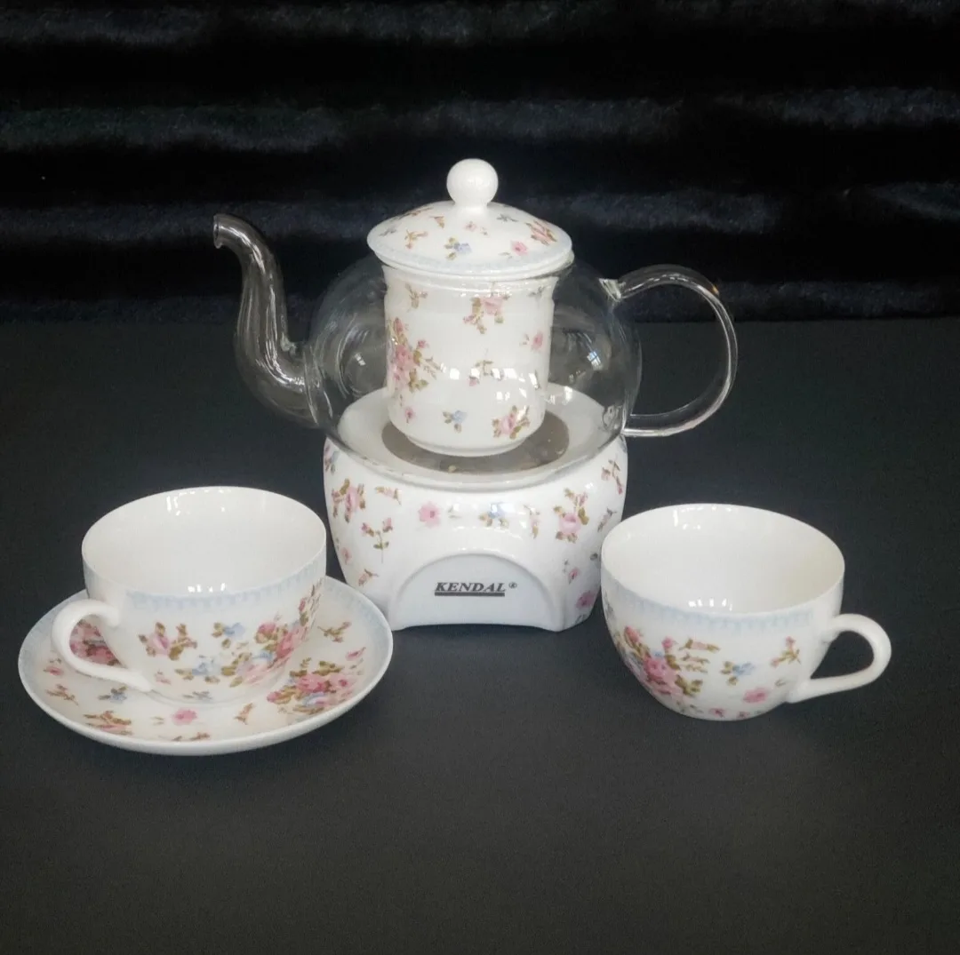 Kendal Porcelain vintage tea set 11 pieces thumbnail