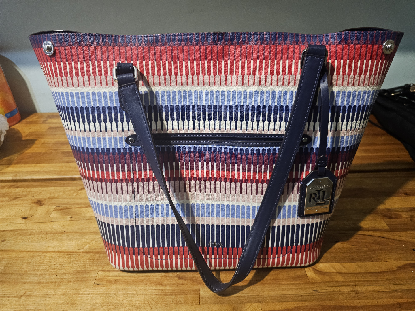 Ralph Lauren Tote Bag - Stylish & Roomy! - photo 2