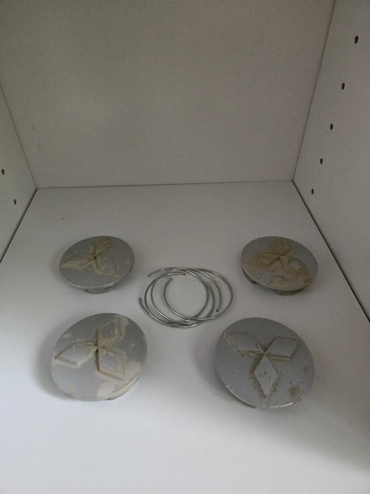 Mitsubishi Wheel Center Caps (Set of 4) thumbnail