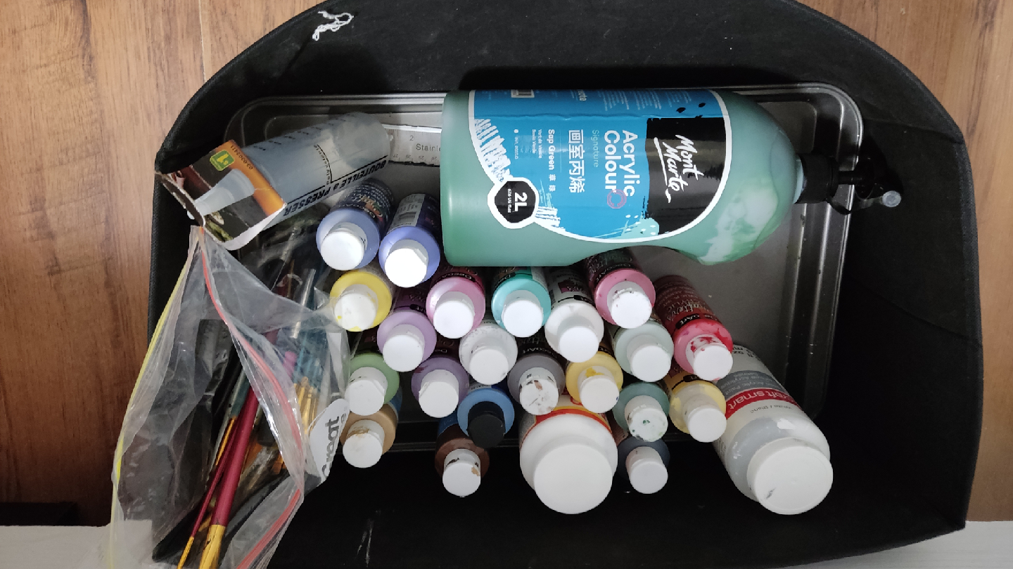 Mixed Lot of Acrylic Paints - photo 2