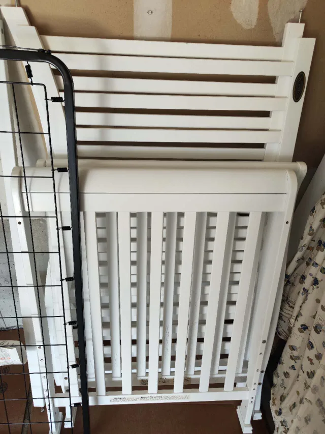 Dream On Me White Crib image indicator(4)