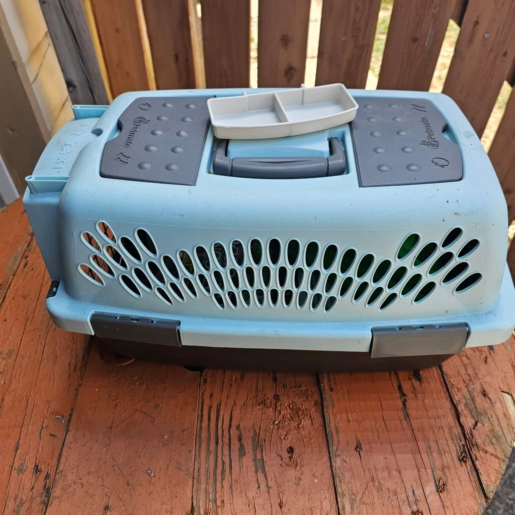 Petmate Travel Crate image indicator(2)