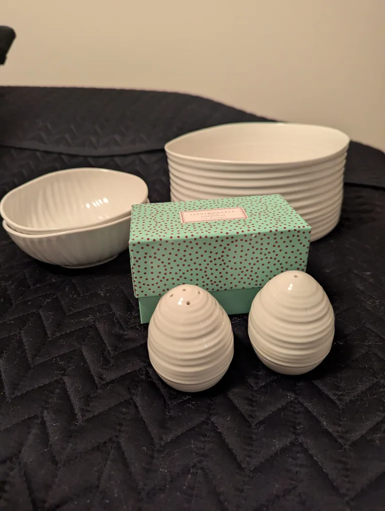 Sophie Conran Pieces image indicator(2)