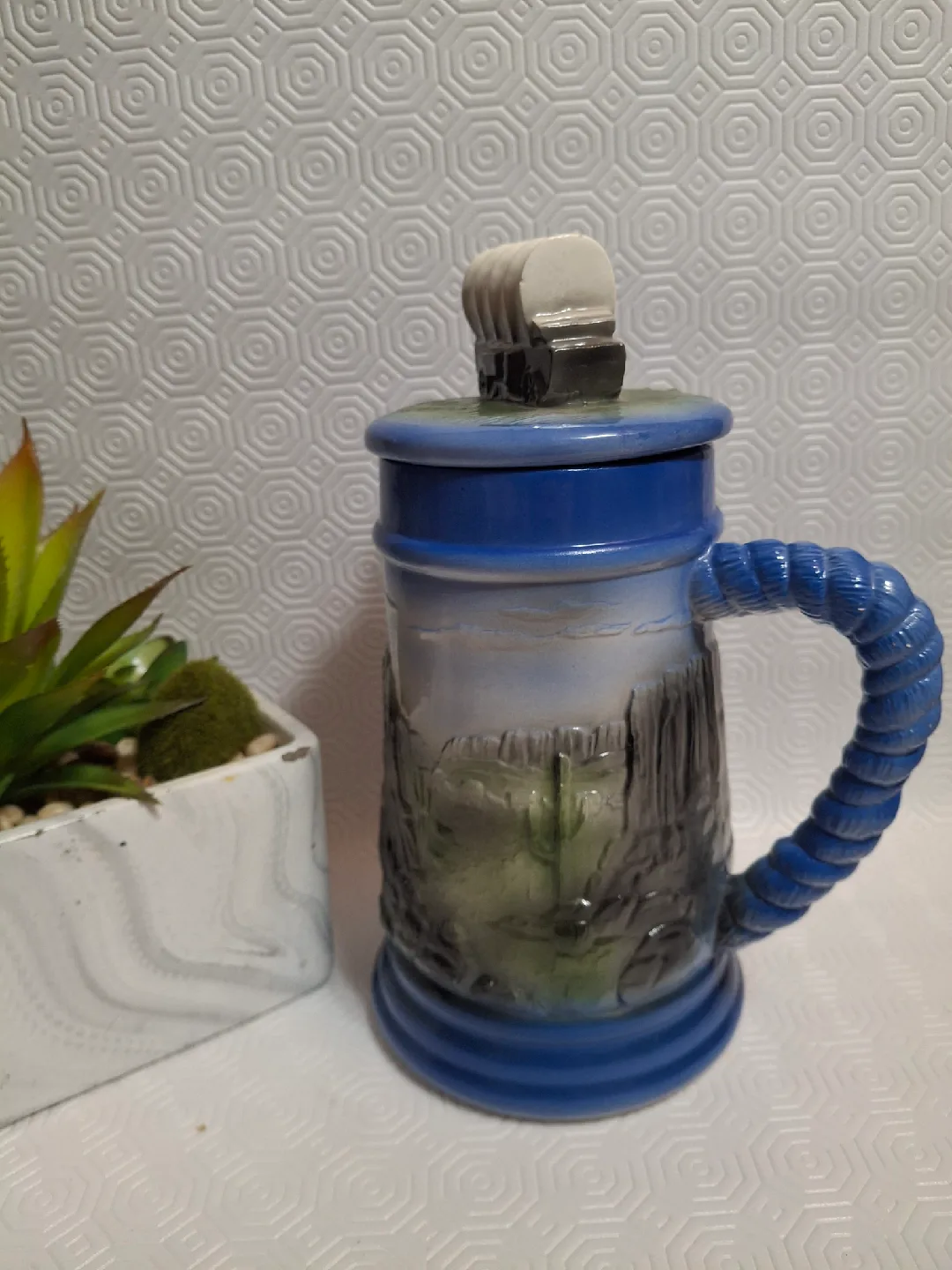 Luv Mary Covered Wagon Stein thumbnail