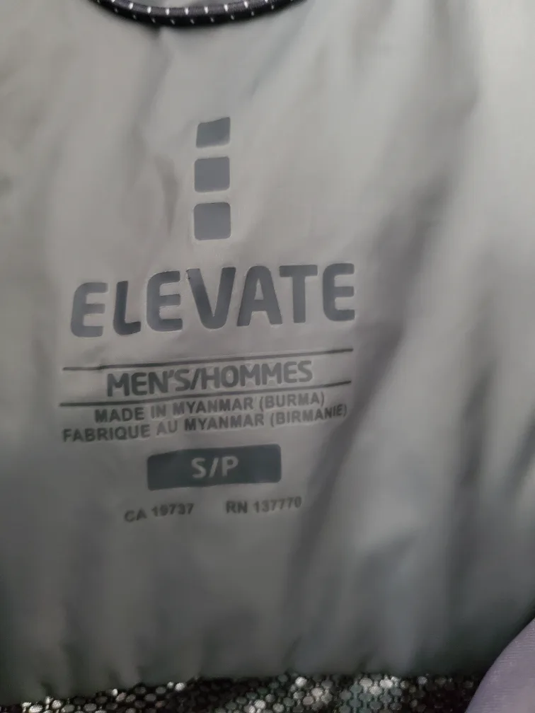 Elevate Teck Men's Vest - Size S image indicator(2)