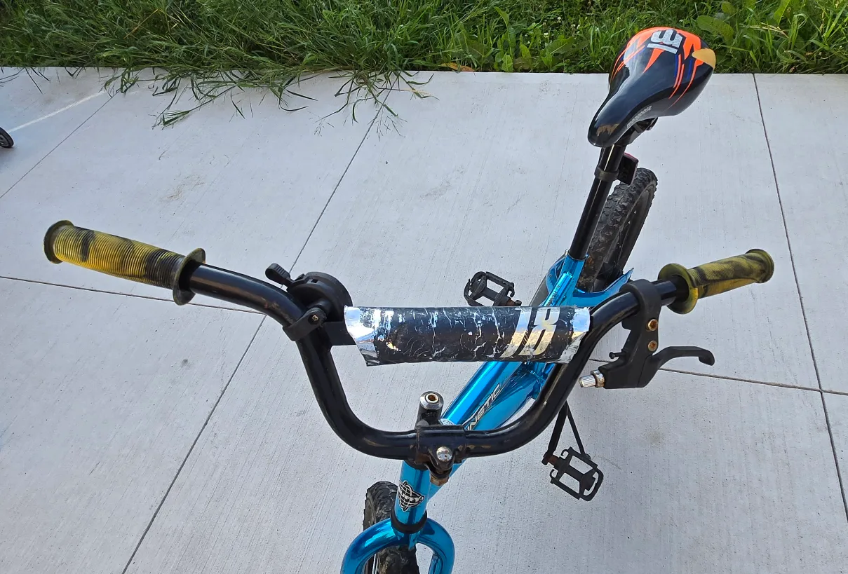 Mongoose Kinetic 16" Kids Bike - Blue image indicator(3)