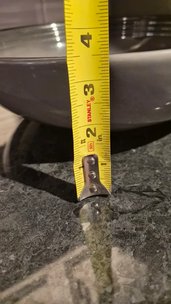 Le Creuset Serving Bowl image indicator(4)