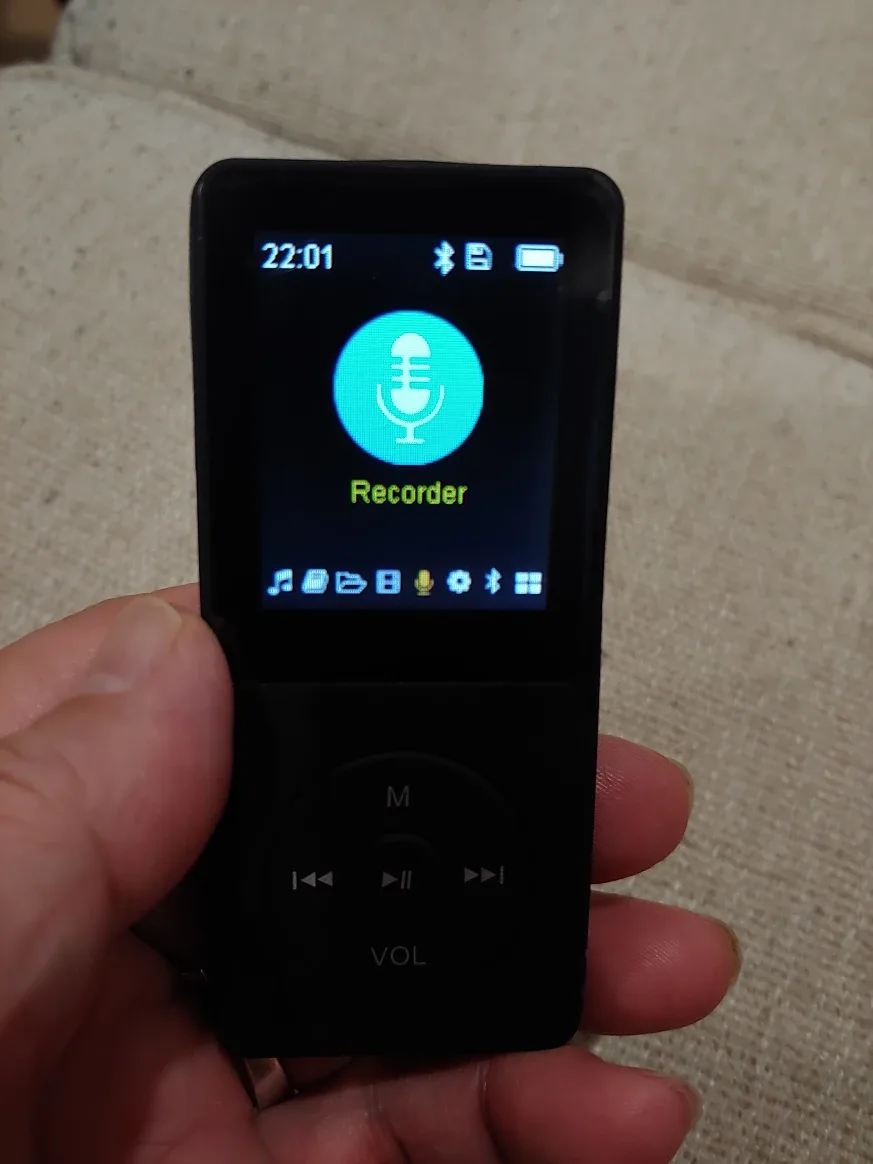 Bluetooth MP3 Player FM Radio and Voice Recorder image indicator(5)