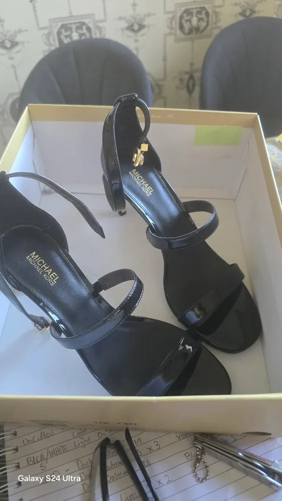 Michael Kors Kora Sandal - Size 7.5M - Black thumbnail
