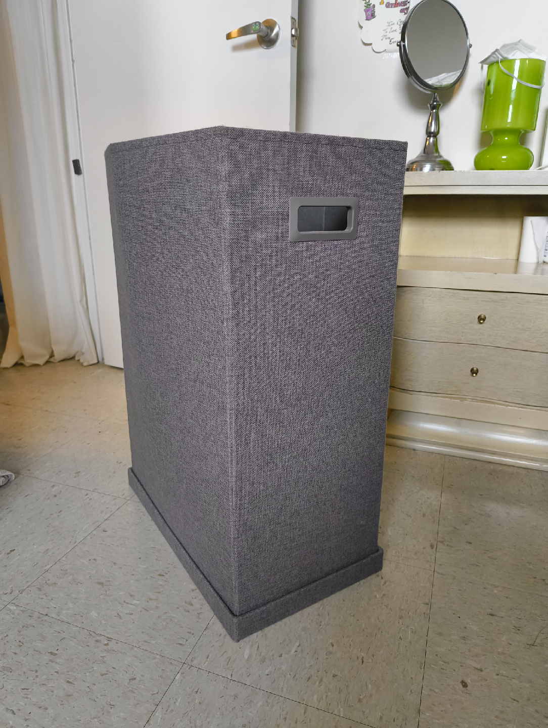 🥕 Grey Fabric Laundry Hamper with Lid - photo 2