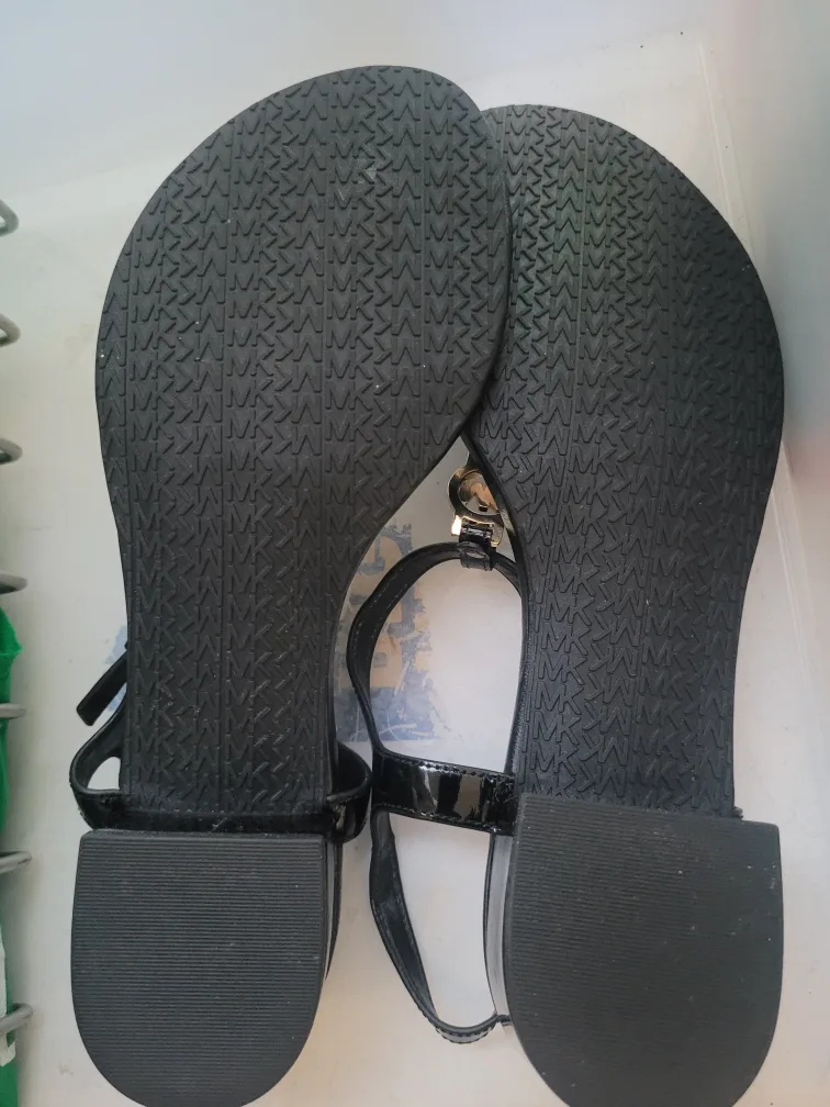 NEW Michael Kors Black Sandals, Size 6 image indicator(2)