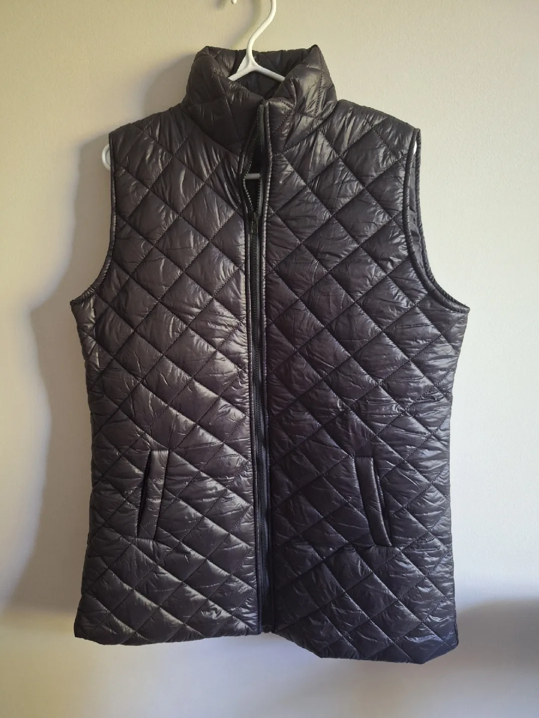 NEW Quilted Puffer Vest thumbnail