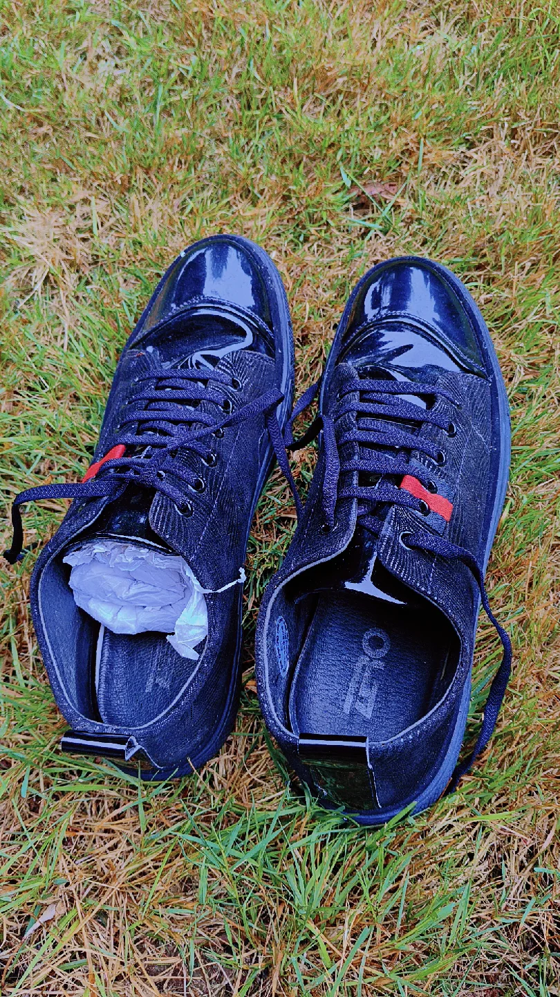 Olo Shoes - Black thumbnail