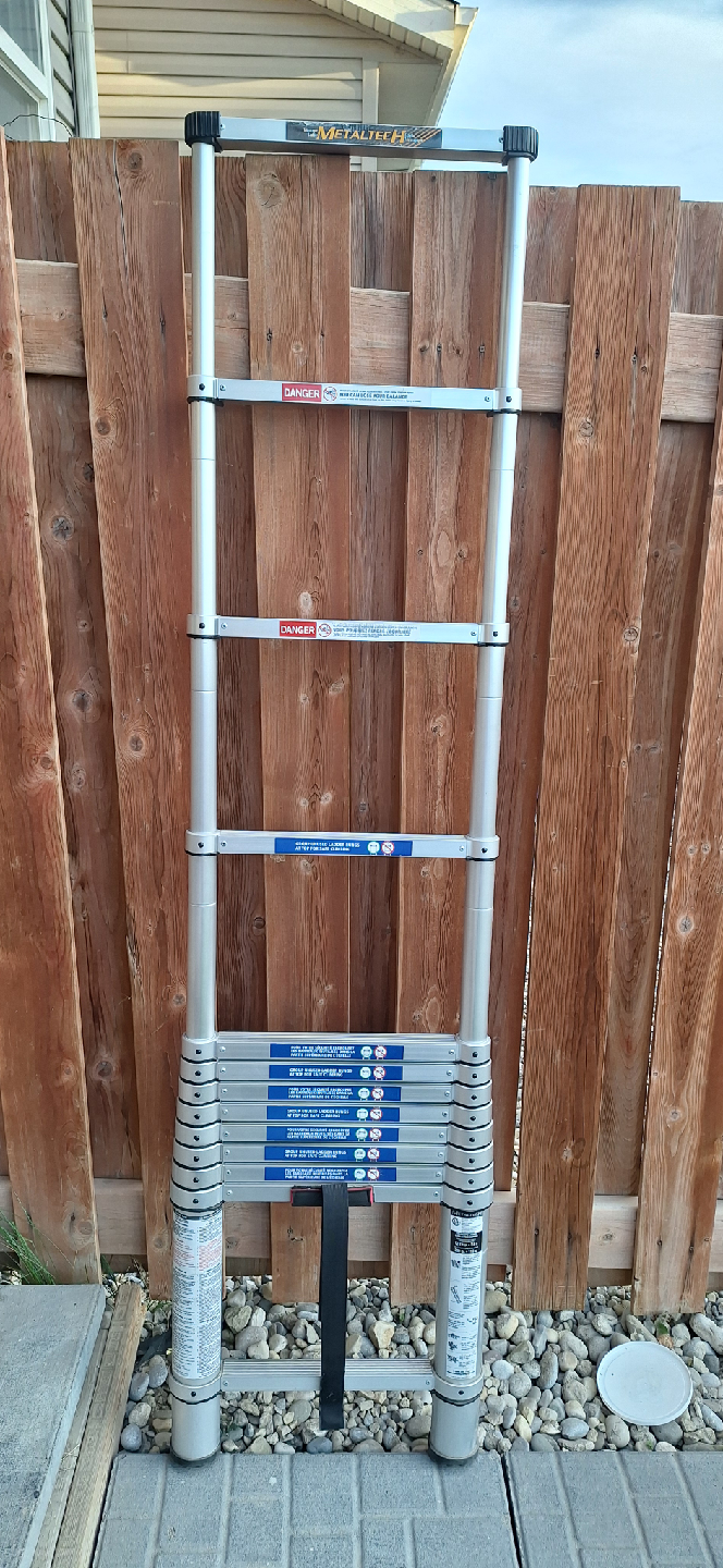 Metaltech Telescopic Ladder - Portable Grade 1