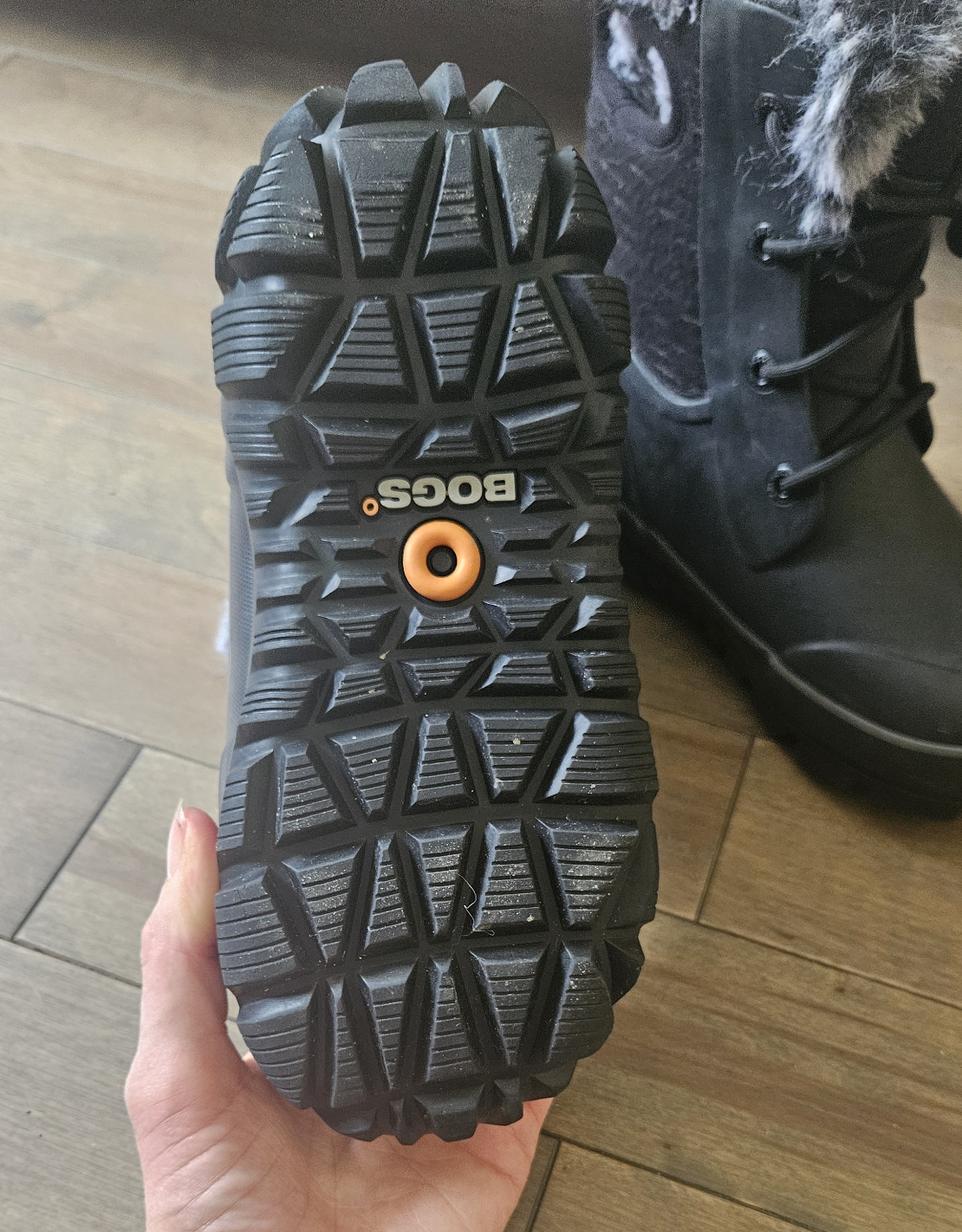 Bogs Arcata II  Black Boots Size 2 - photo 2
