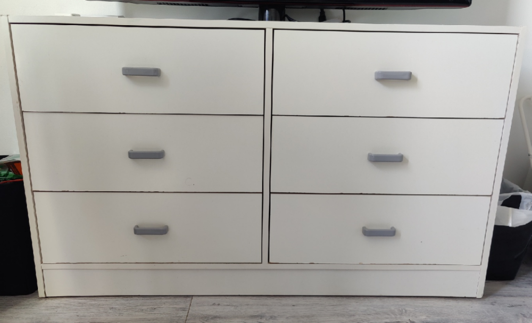 6-Drawer Dresser for Sale