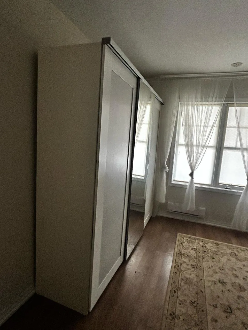 IKEA PAX Wardrobe with Sliding Doors image indicator(3)