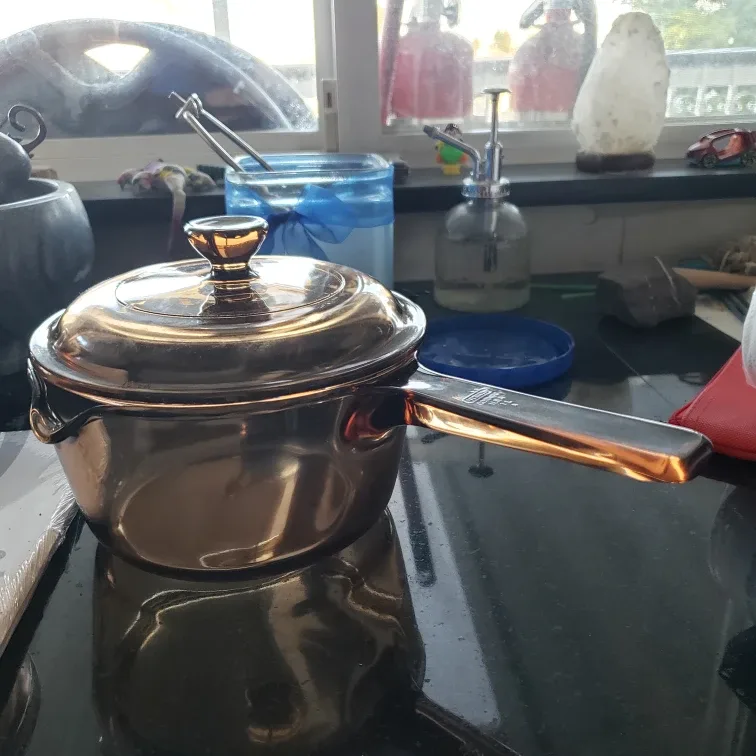 Vintage Vision Amber Glass Saucepan with Lid image indicator(3)