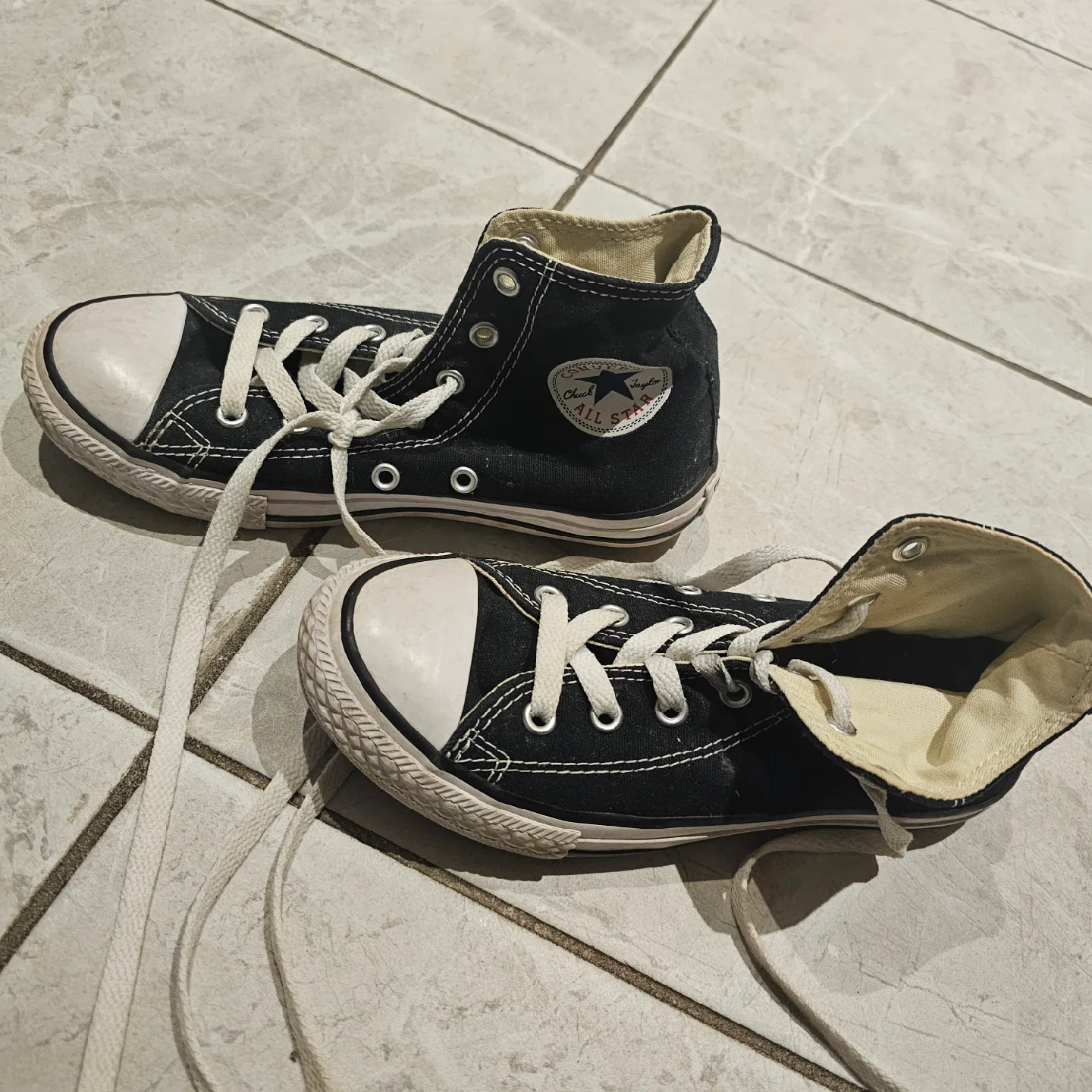 Converse All Star High Top - Youth Size 2 image indicator(2)