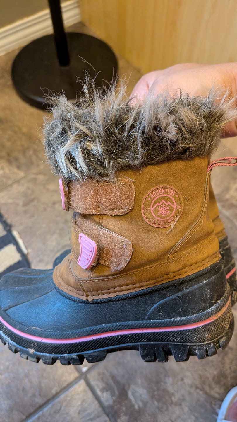Adventure Seekers Toddler Winter Boots - girls Size 9 - photo 2