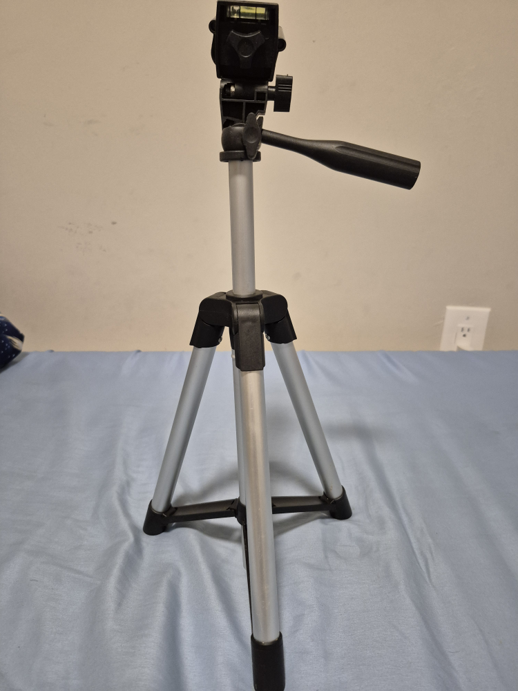 Silver & Black Tripod - photo 3