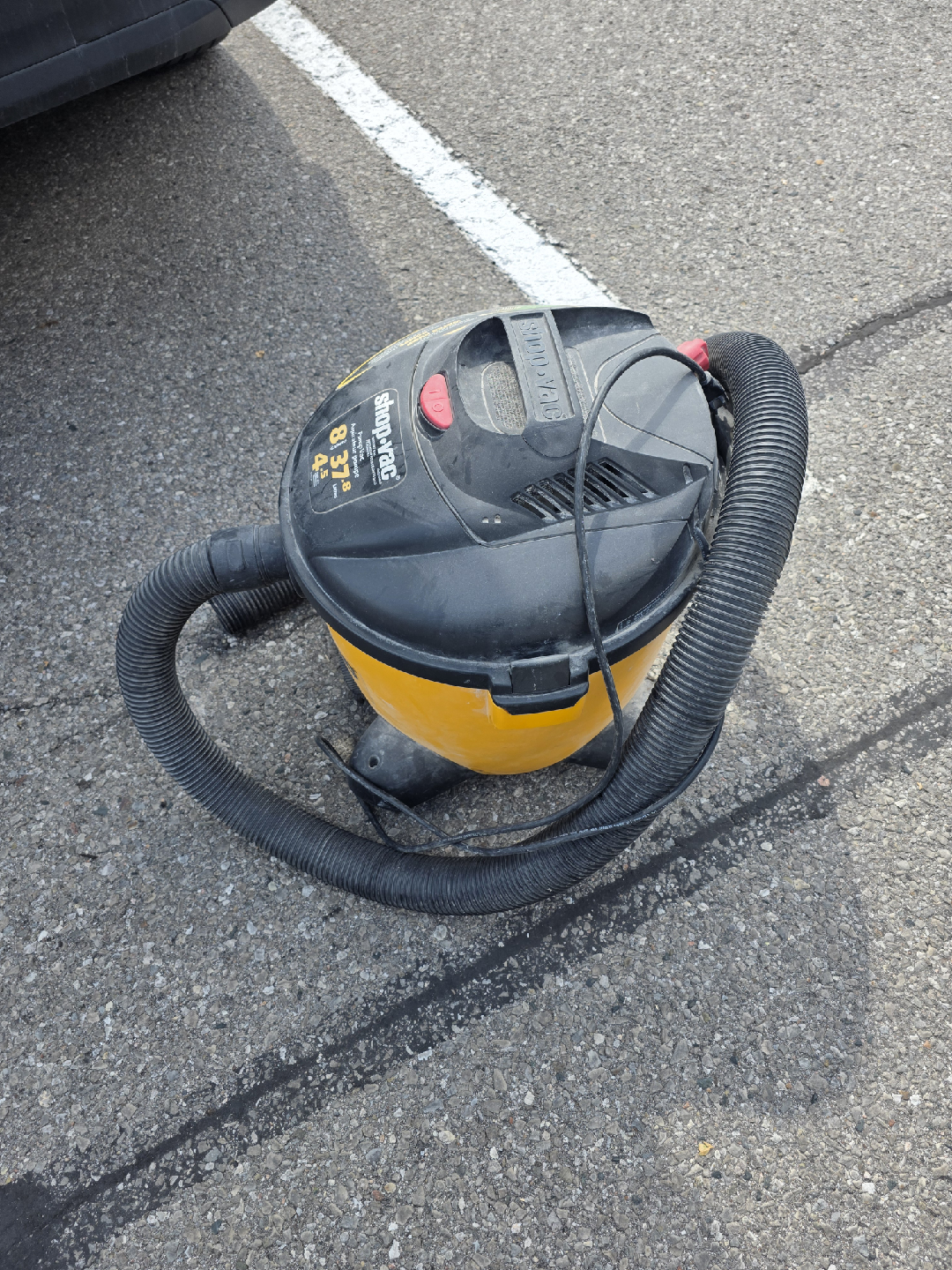 Shop-Vac 8.3 Gallon Wet/Dry Vacuum - photo 2