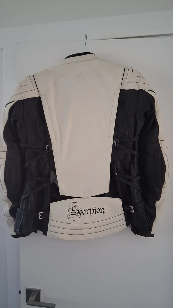 Scorpion Motorcycle Jacket - White & Black image indicator(3)