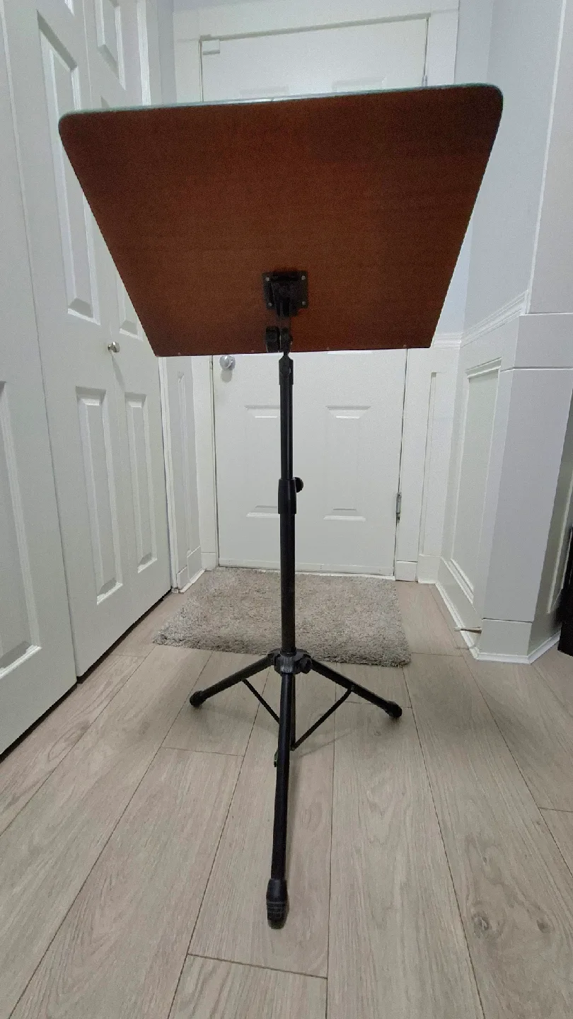 Wooden Adjustable Music Stand image indicator(2)