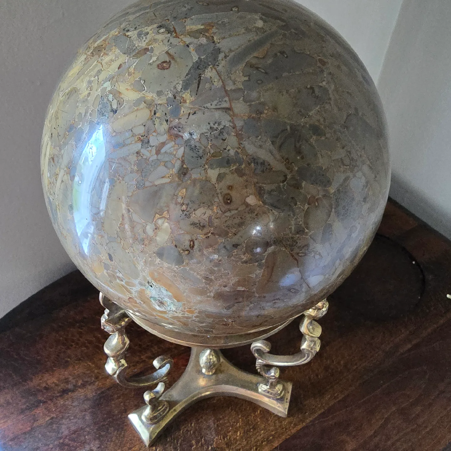Decorative marble Stone Globe with Brass Stand image indicator(3)