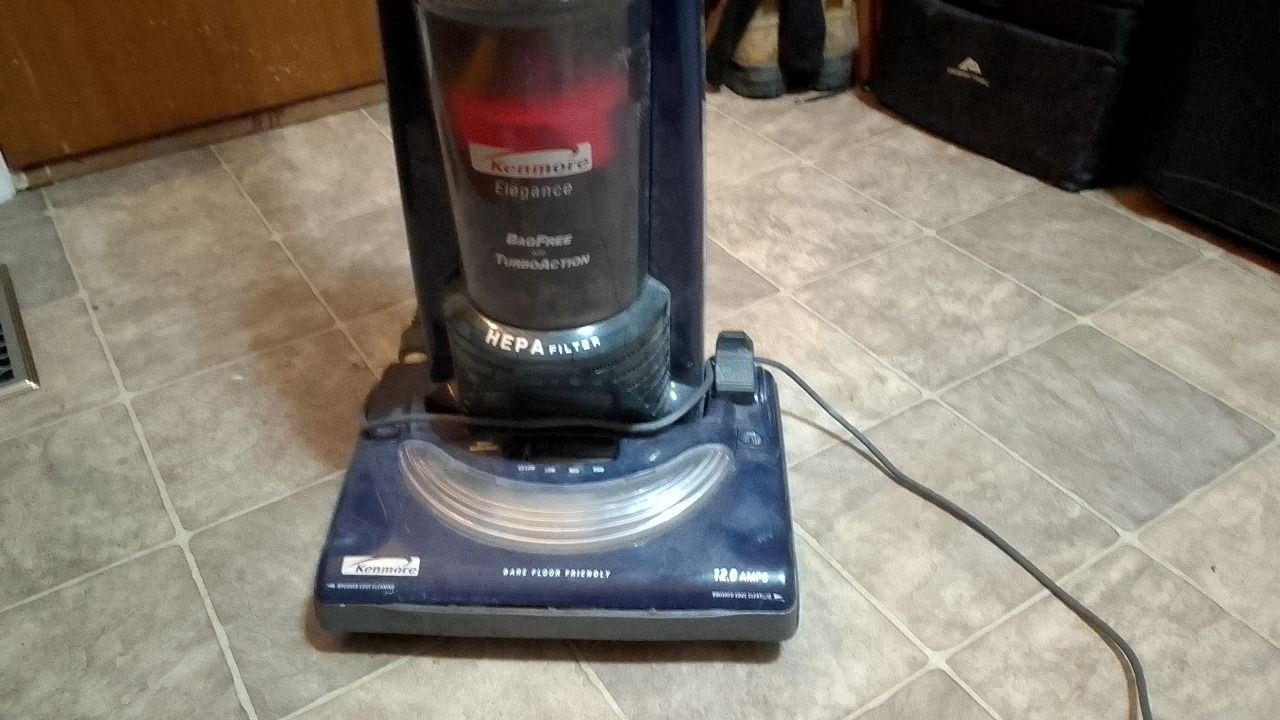 Kenmore Elegance BagFree TurboAction Vacuum - photo 2