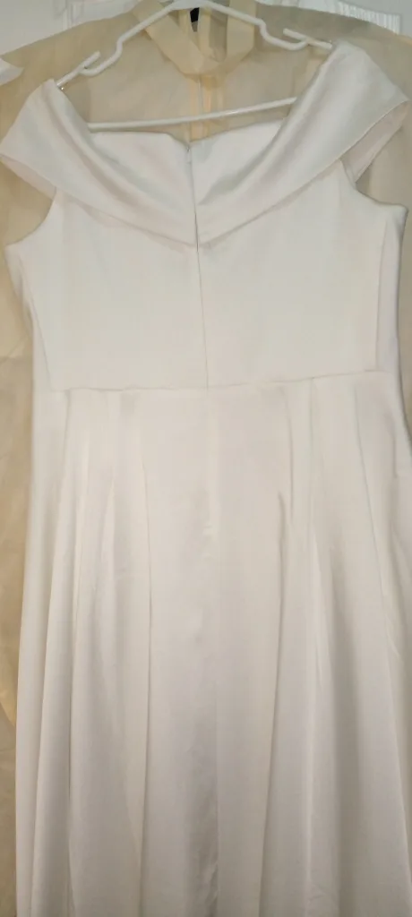 Wedding Dress image indicator(3)