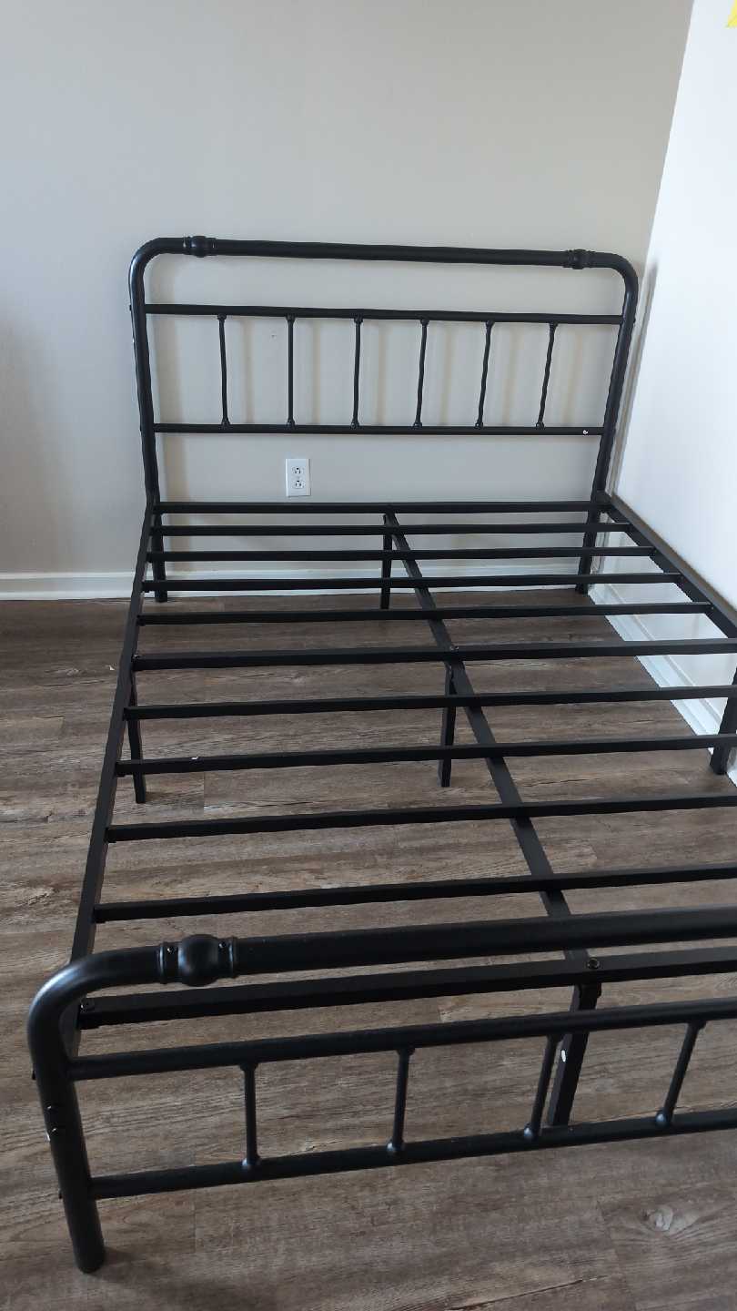 Black Metal Bed Frame Full Size - photo 2