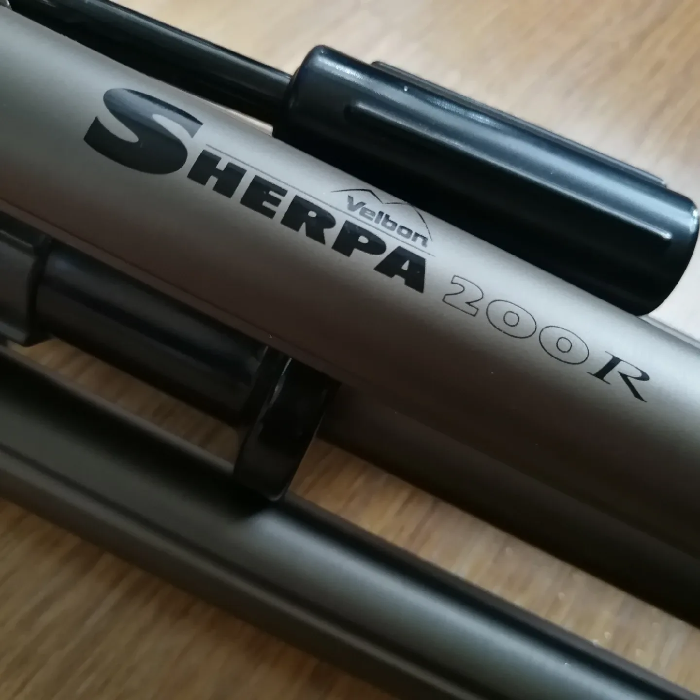 Velbon Sherpa 200R Tripod image indicator(3)