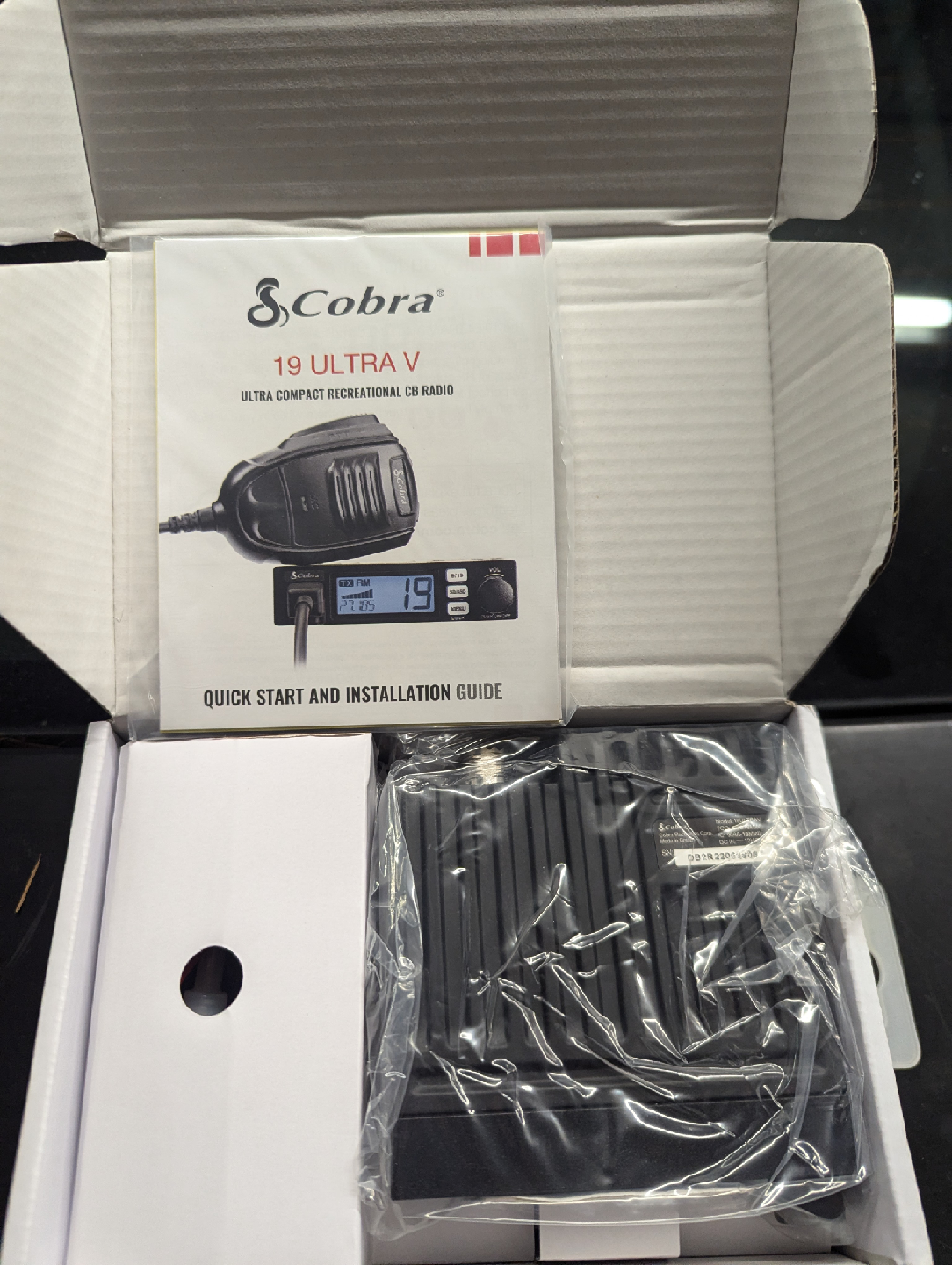 Cobra 19 Ultra V CB Radio - New! - photo 2