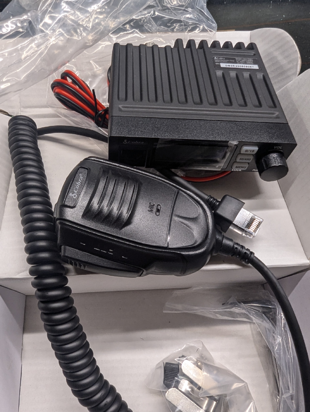 Cobra 19 Ultra V CB Radio - New! - photo 3