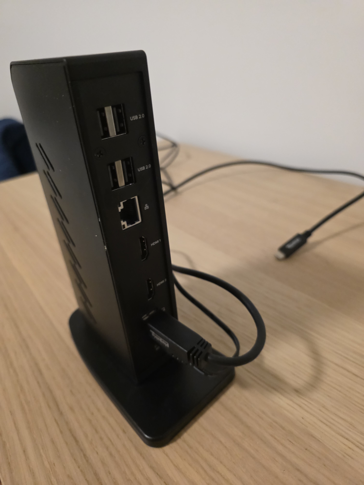 Plugable DisplayLink Docking Station - photo 3