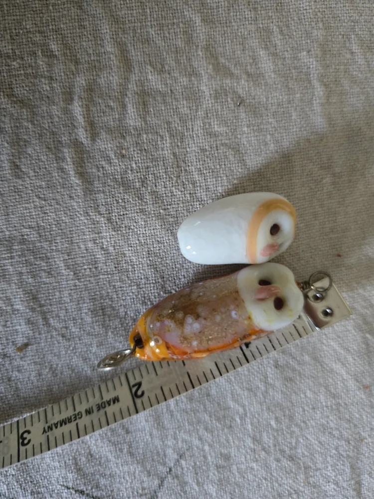 Two glass Owl Charms image indicator(3)