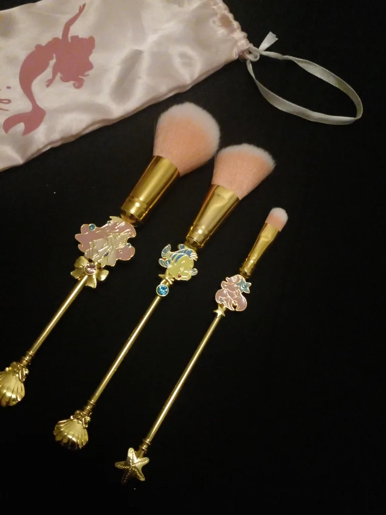 Disney The Little Mermaid Makeup Brush Set image indicator(2)