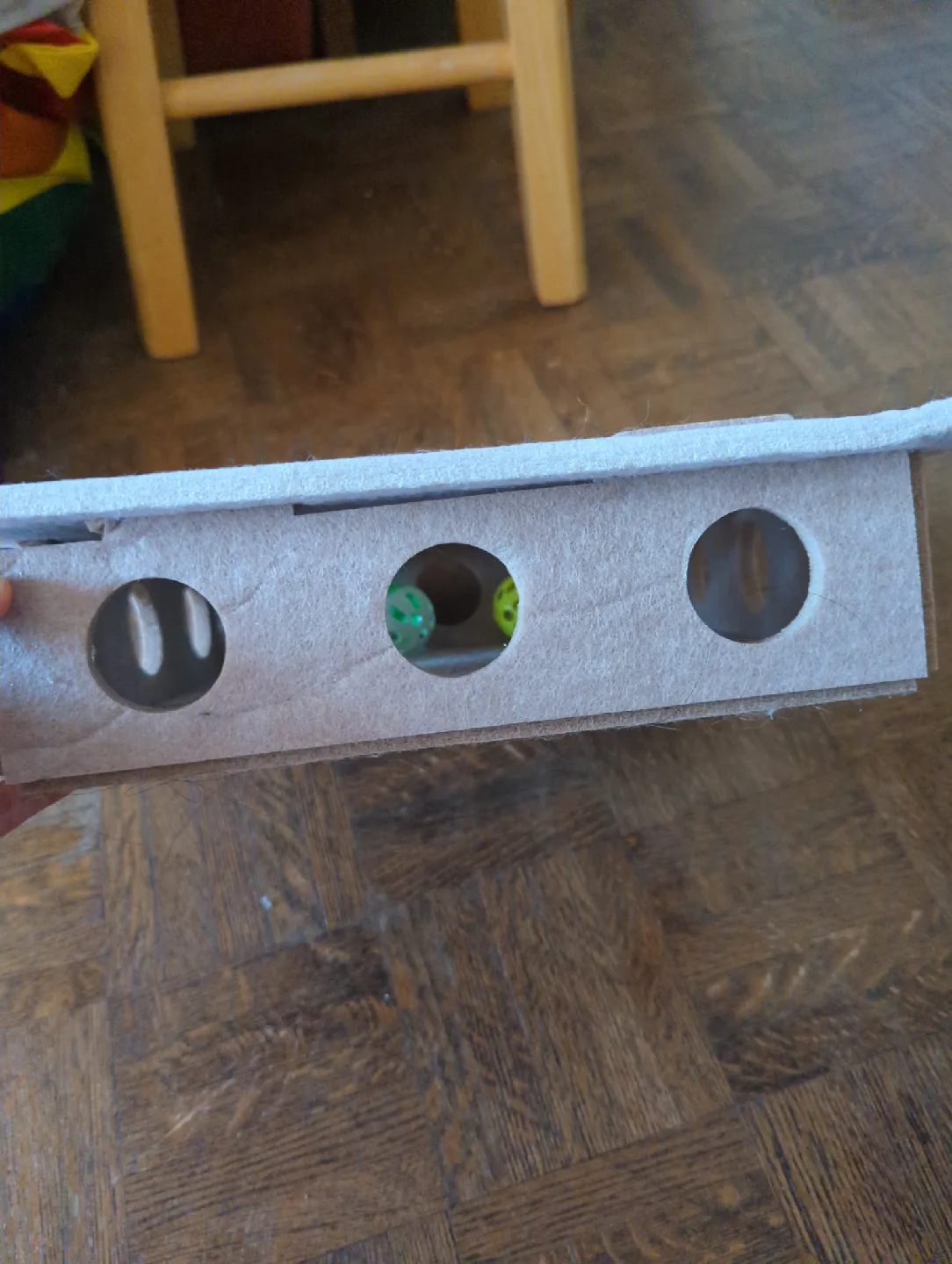 Interactive Cat Toy with 3 Balls with Bells image indicator(2)