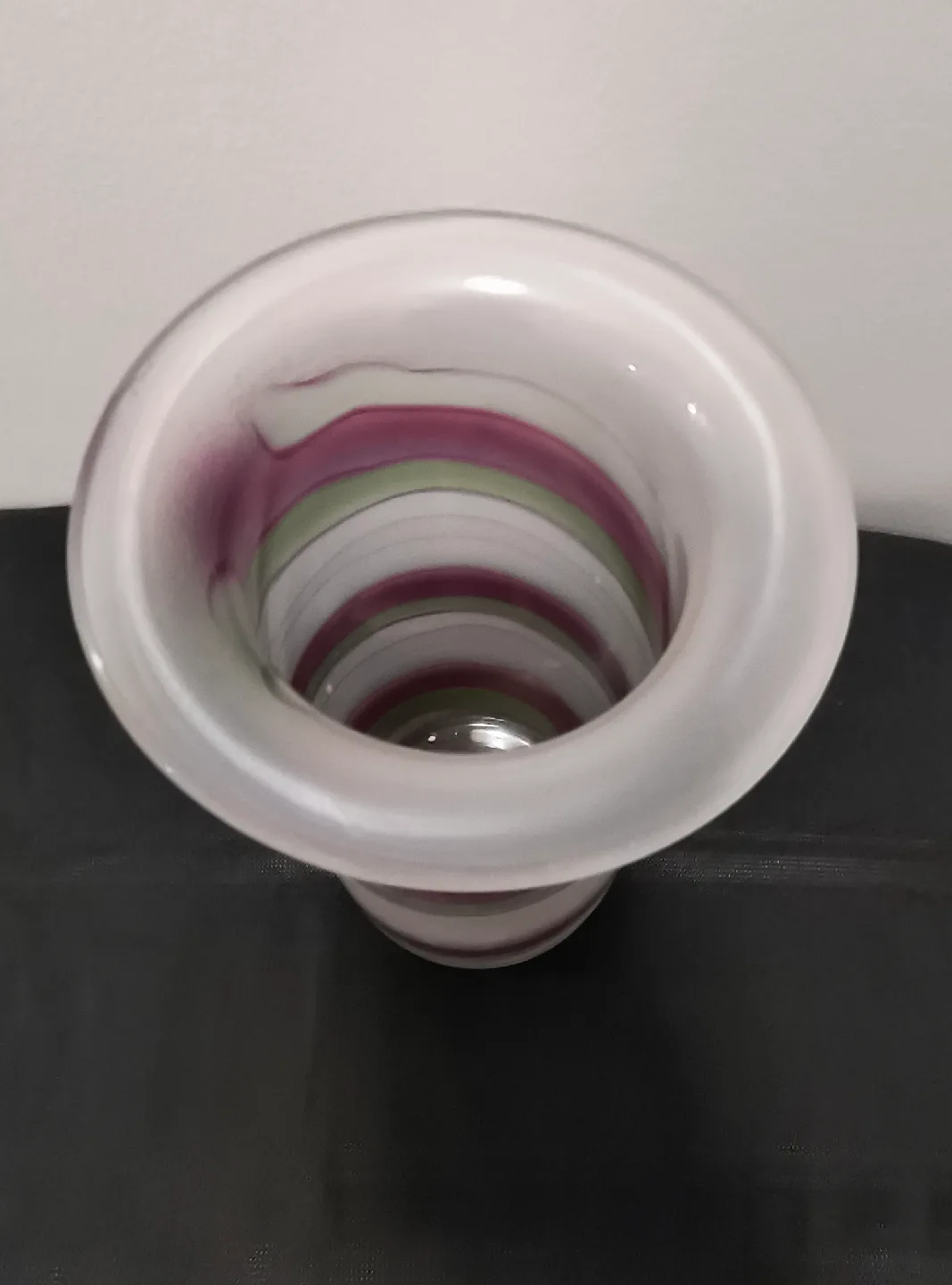 Striped Glass Vase image indicator(2)