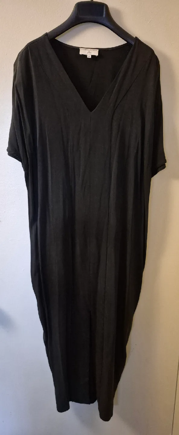 Two Shift Style Dresses thumbnail