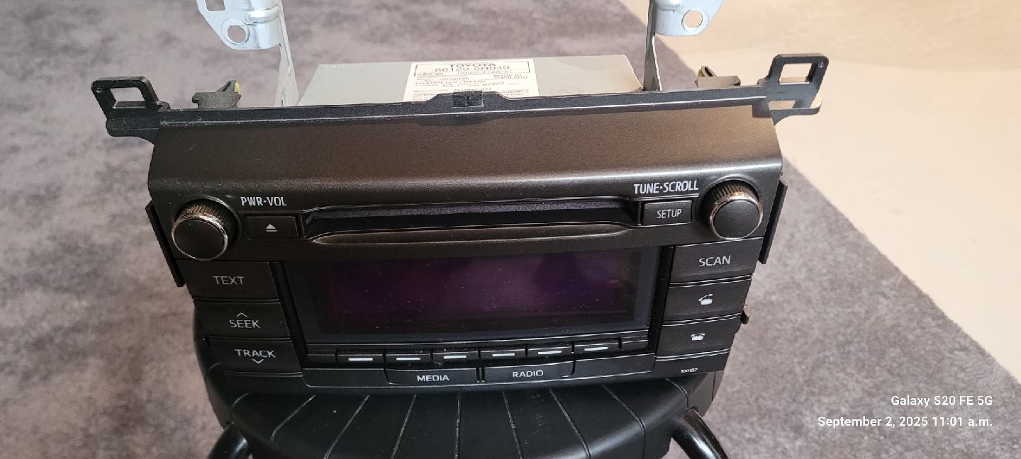Toyota Car Radio 86120-0R040 - photo 3